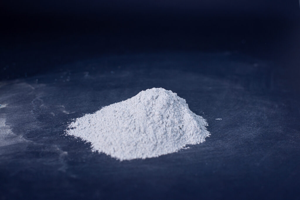Feritilizante simples: Silicato de magnésio da Olivina Azul