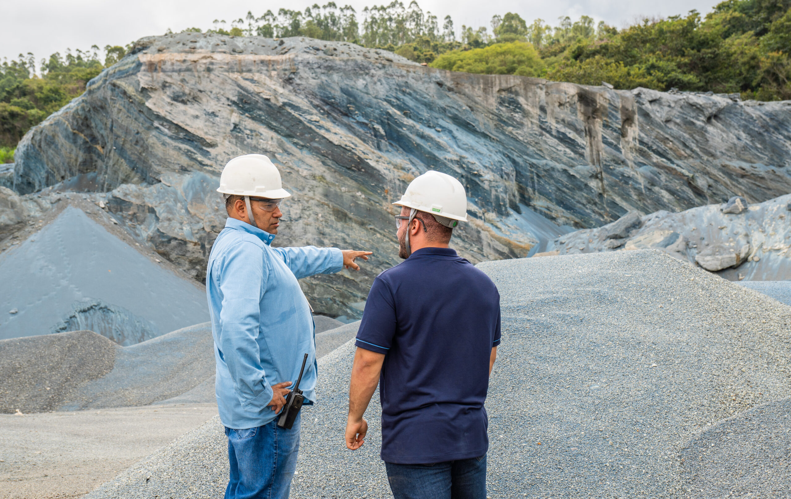 estoque de silicato de magnésio da Olivina Azul